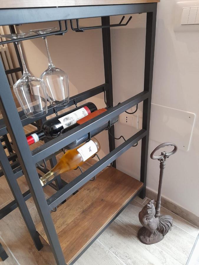 In Vino Veritas 苏尔莫纳 外观 照片